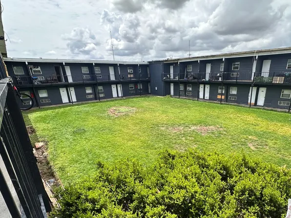 Gray Street Square, 605 N Gray St #232, Killeen, TX 76541