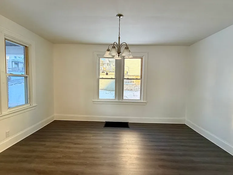 3508 Bevis Ave — Photo 6