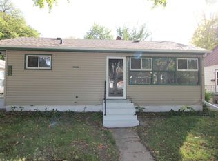 1436 5th Ave S, Fargo, ND 58103