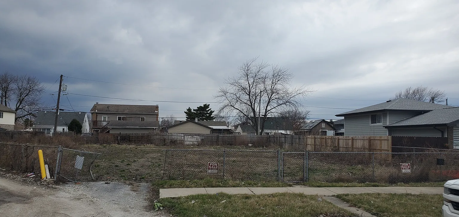 7710 Lockwood Ave photo 1