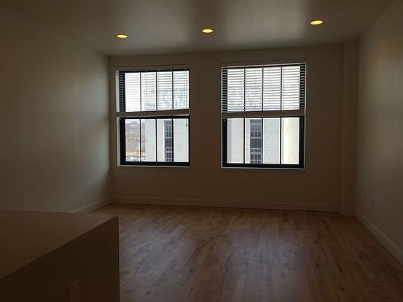 5th image of 488 Broadway APT 306