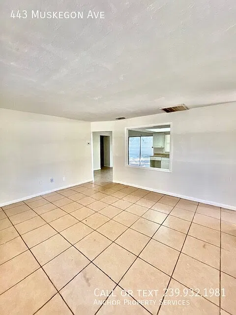 3 bed, 1100 sqft, $1,475 — Photo 2