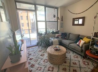 73 Pineapple St #3B, Brooklyn, NY 11201