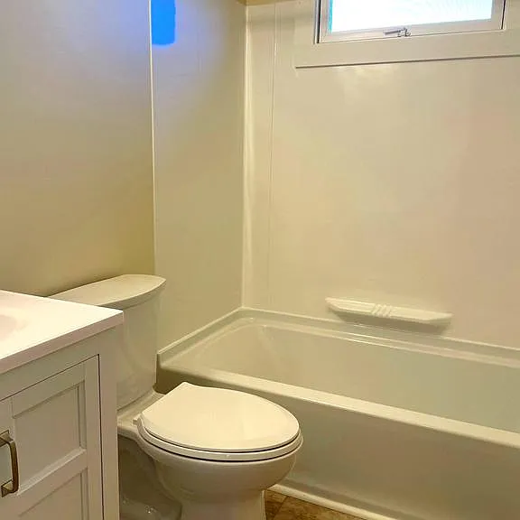 209 B S Shenandoah Ave #A — Photo 9