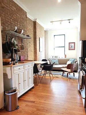 Rented by Nest Seekers International | media 6