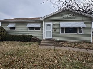 2511 N Ohio Ave, Davenport, IA 52804