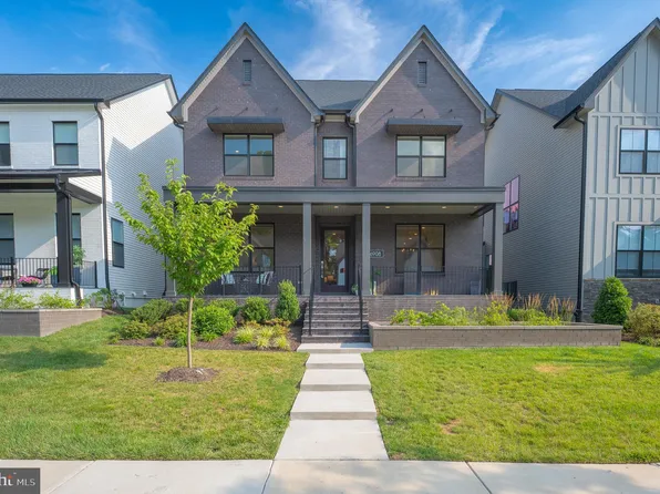 6908 Greyswood Rd, Bethesda, MD 20817