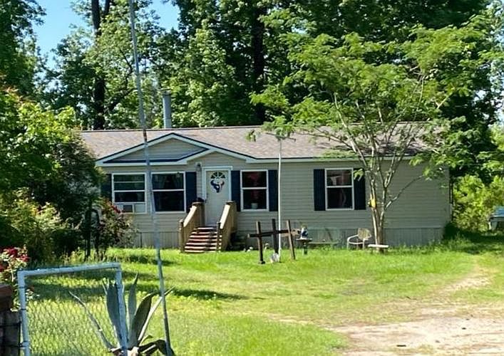 1st image of 305 Long Dr