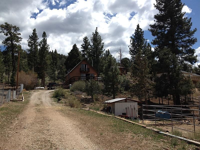 1st image of 2220 Mariposa Ln