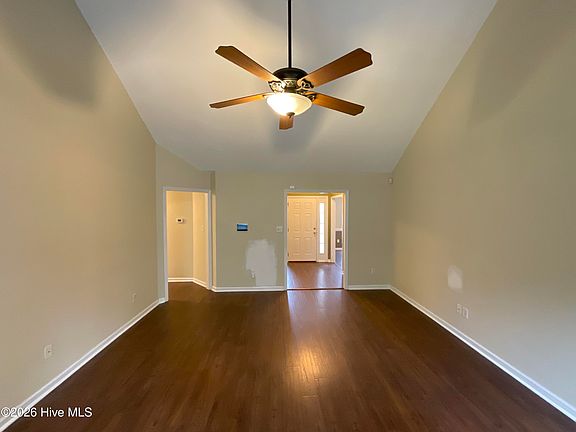 3rd image of 567 Cranberry Circle