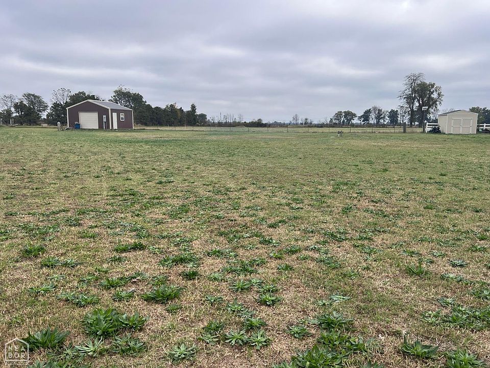 2nd image of 3255 W County Road 398
