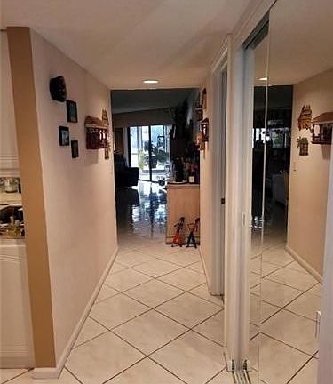 4th image of 7217 Fairfax Dr #109