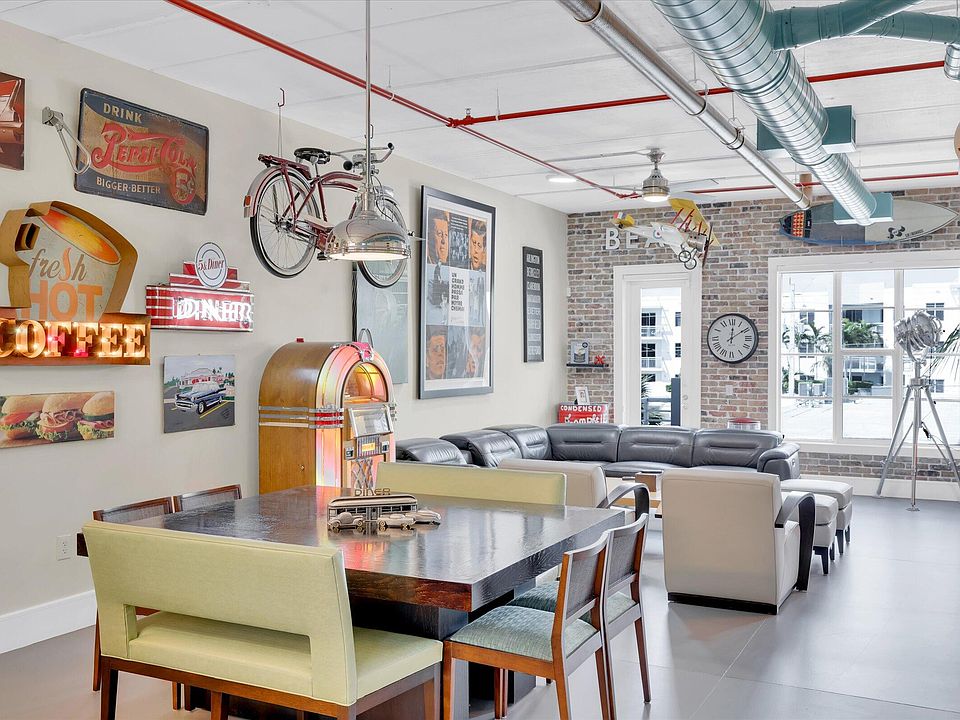 1st image of 103 SE 4th Avenue #301