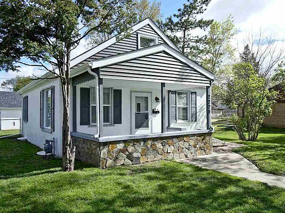 2nd image of 2229 Sharon Ave