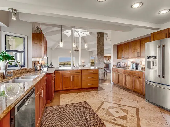 4495 Une Pl, Haiku, HI 96708