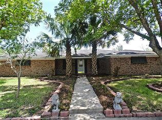 1701 Andrea Dr, Bay City, TX 77414