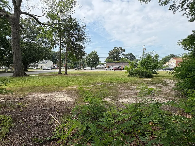 180 Cherokee Rd — Photo 27