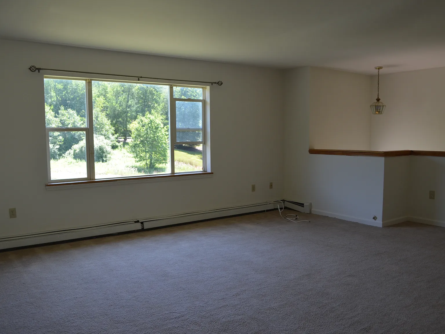 3 bed, 1500 sqft, $2,250 — Photo 4