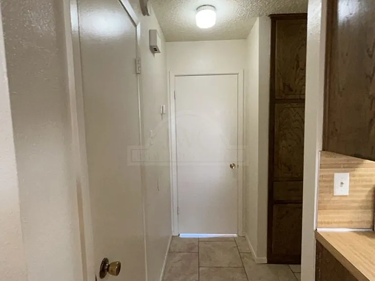 2210 Silverway, Killeen — Photo 8