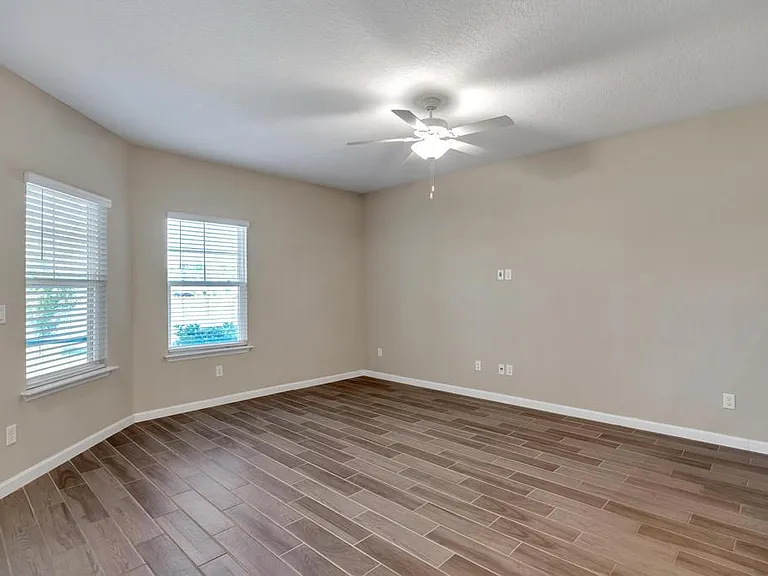 133 Appleton Ct — Photo 12