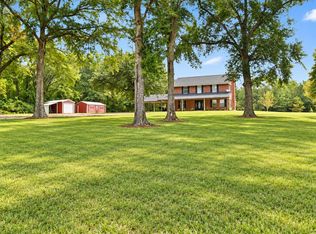 12100 Cemetary Rd, Larue, TX 75770