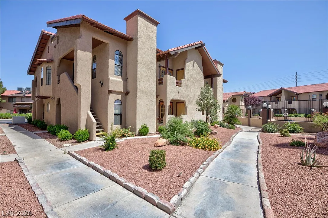 Building Photo - 4069 Nook Way #D