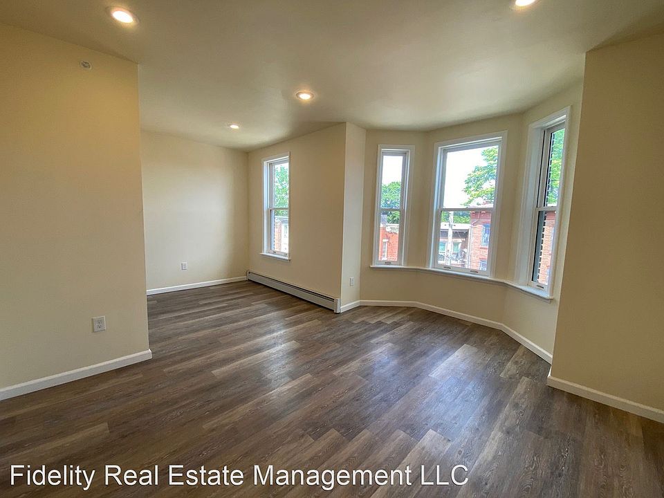 1st image of 9 S Miller St Floor 3