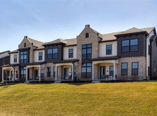 6460 Galleria Dr UNIT 3104, West Des Moines, IA 50266