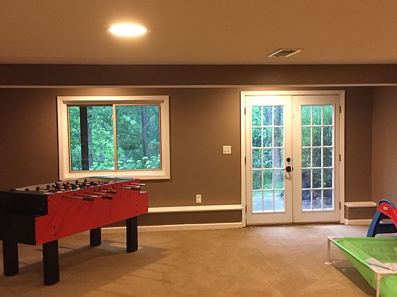 3rd image of 6984 Glen Arbor Dr