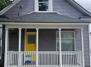 2529 S G St APT B, Tacoma, WA 98405