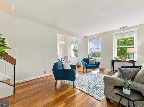 3823 Rodman St NW APT E23, Washington, DC 20016