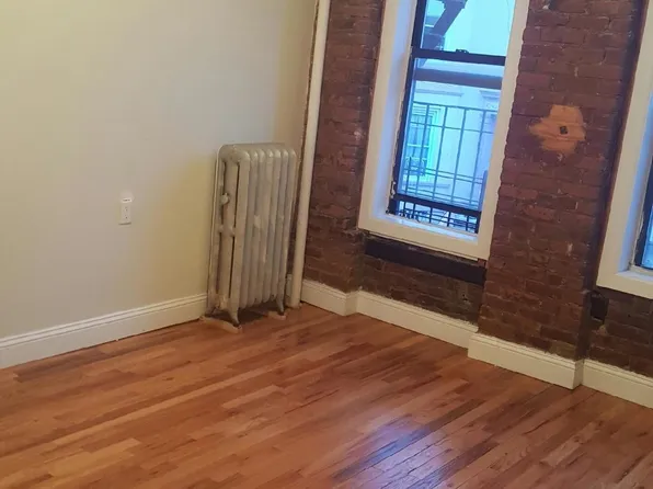 1227 Lincoln Pl, Brooklyn, NY 11213