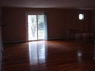 2nd image of 15 Patricia Ln