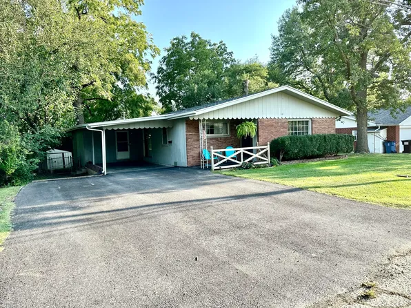 410 W Olive Street, Bolivar, MO 65613