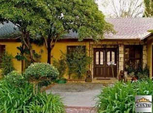 16268 Lovett Pl, Encino, CA 91436