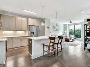 985 Moda Dr, Atlanta, GA 30316