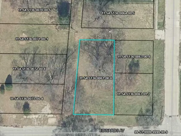 495 Edwards Ave, Benton Harbor, MI 49022