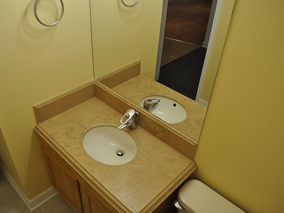 4th image of 8810 Briar Ct APT 2B