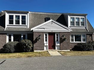 70 North St #E, Barnstable, MA 02630