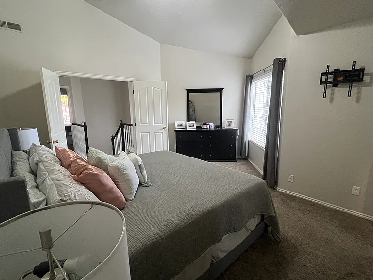 485 Diagonal St #12 — Photo 17