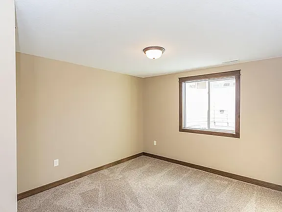 1658 Glade Dr SW — Photo 11