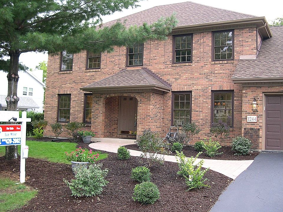 FABULOUS, MOVE-IN READY, MUST SEE!!!