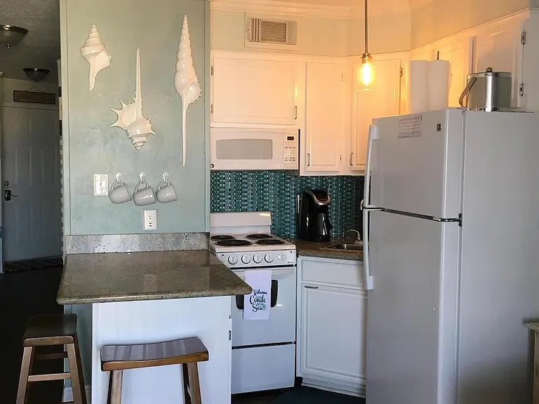 6102 Seawall Blvd #329 — Photo 3