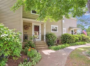 9 Lakeview Dr UNIT 9, Southington, CT 06489
