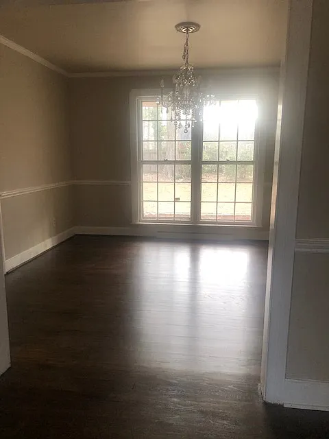 5 bed, 2818 sqft, $800 — Photo 4