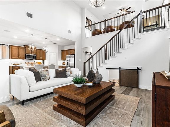 Majestic Model Elevon_03