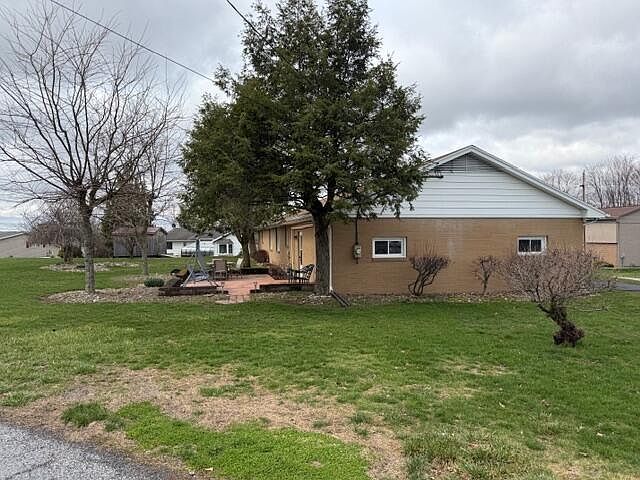 2nd image of 404 E Sheridan Ave