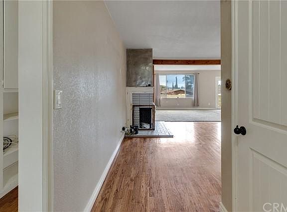 4th image of 17667 Granada Ave