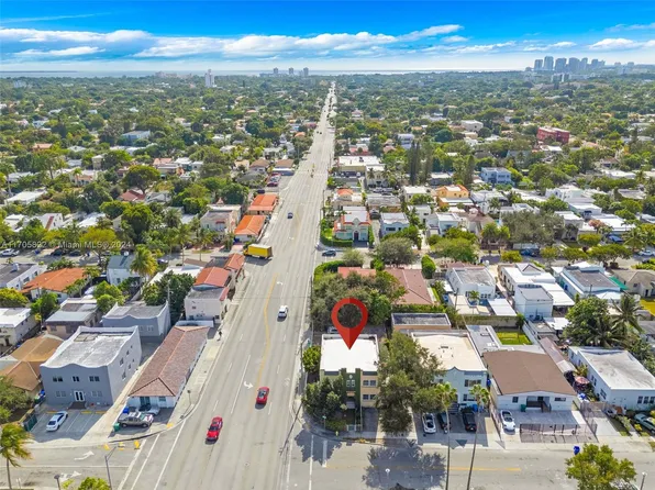 1700 SW 10th St, Miami, FL 33135