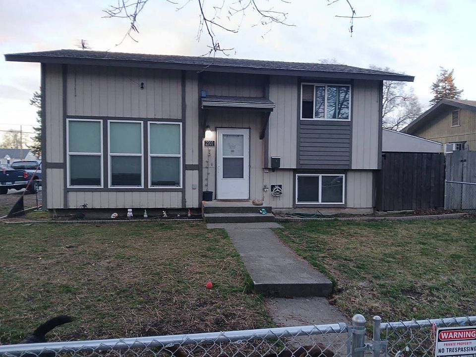 1st image of 2101 E 6th Ave